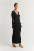 Personalized Knitted Dress for Women |  LÁVINE™