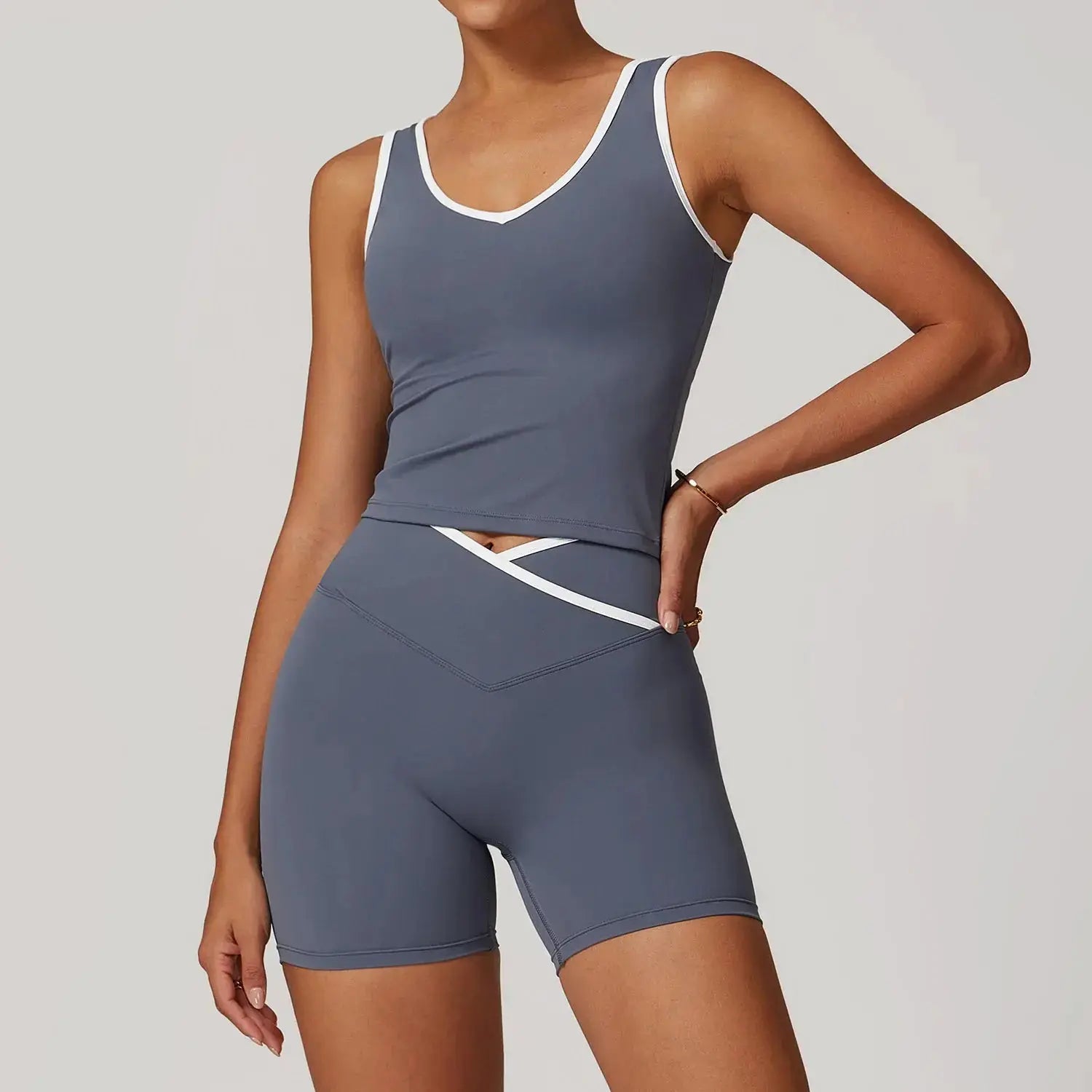 Seamless Yoga Set – Flairé™ Cross High Waist Workout Set